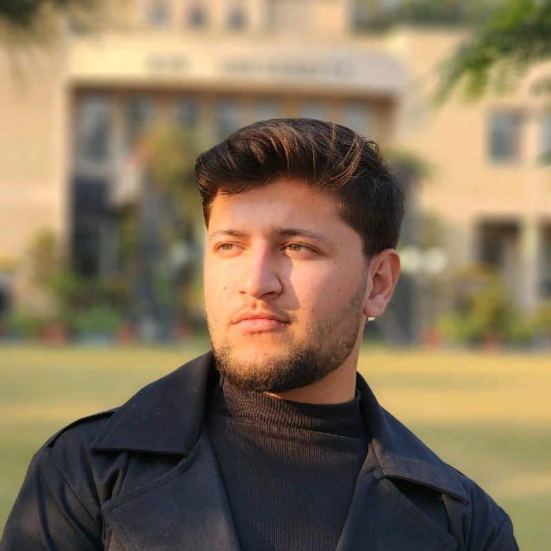 Bordered avatar